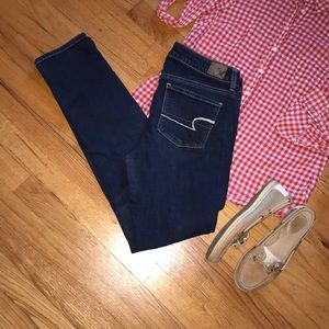 American Eagle Size 8 Long Skinny Jeans
